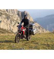 Cutie laterala aluminiu SHAD Terra TR47 D0TR47100L stanga 130.D0TR47100L SHAD Cutii Laterale Aluminiu SHAD 1,885.00 1,696.50 ...