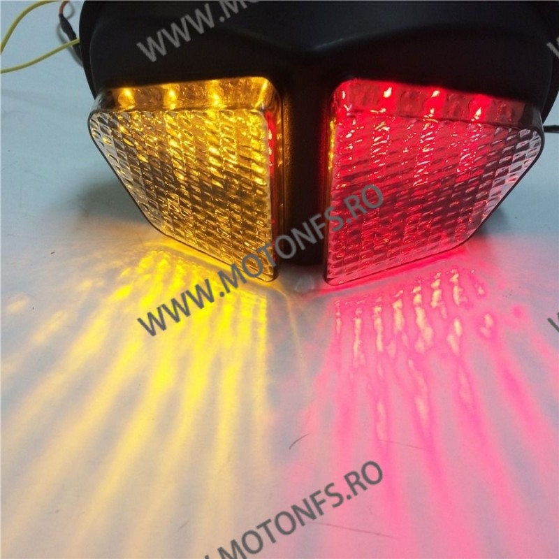Triumph Daytona600 2003 2004 Stopuri LED Cu Semnale Integrate st182  Daytona600 2004-2005 190,00 lei 171,00 lei 159,66 lei 14...