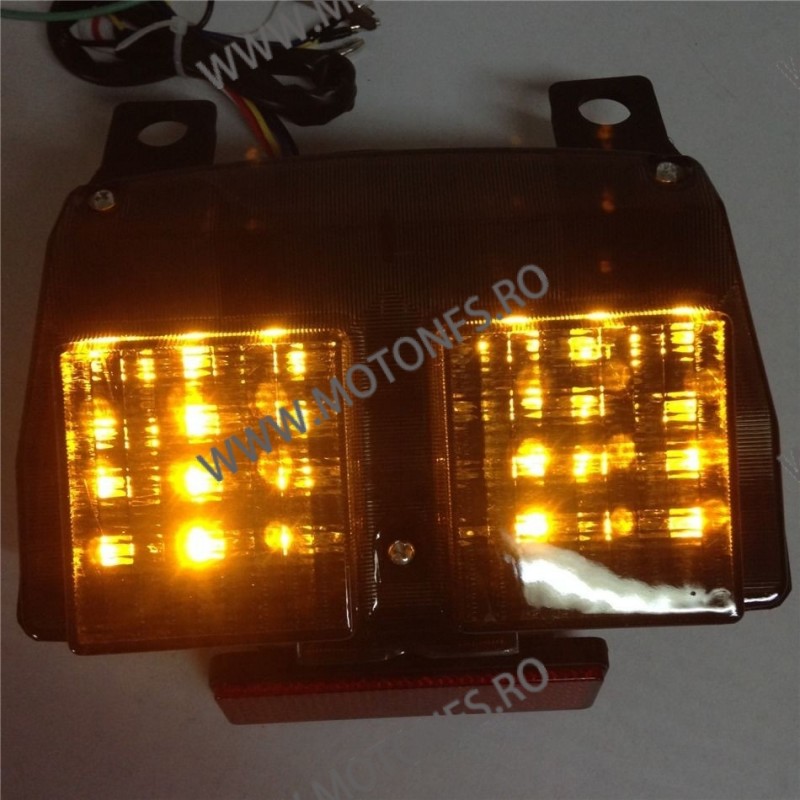 DUCATI748/916/996 / 1994 1995 1996 1997 1998 1999 2000 2001 2002 2003 DUCATI998 2002-2004 Stopuri LED Cu Semnale Integrate st...