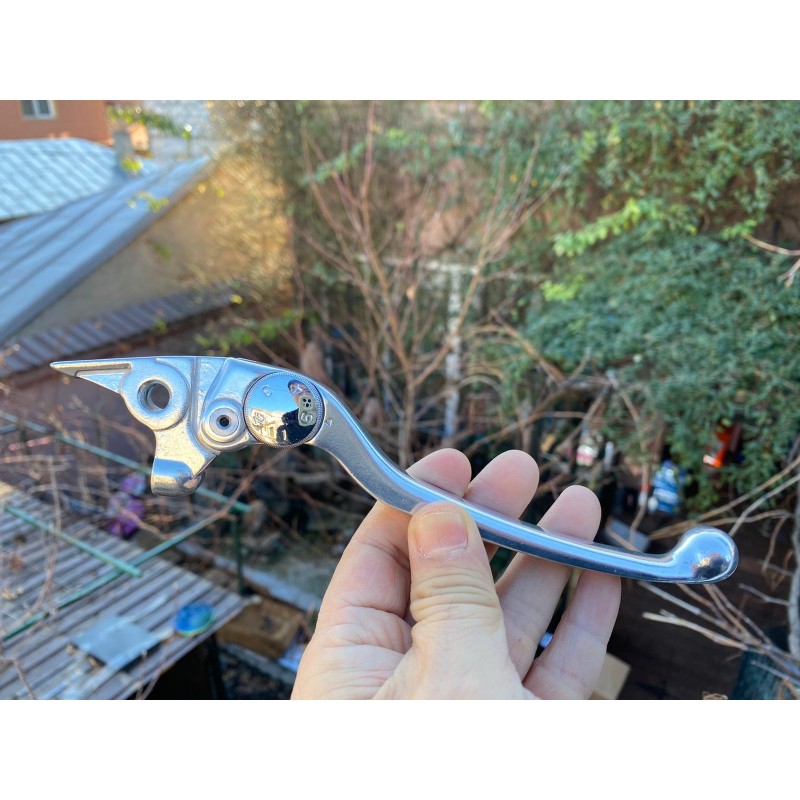 Maneta de frana JMT PB 4421 Aprilia Yamaha Moto Guzzi 730.44.21 / 241-028 J JMT Manete Frana EMGO 183,00 lei 164,70 lei 153,7...