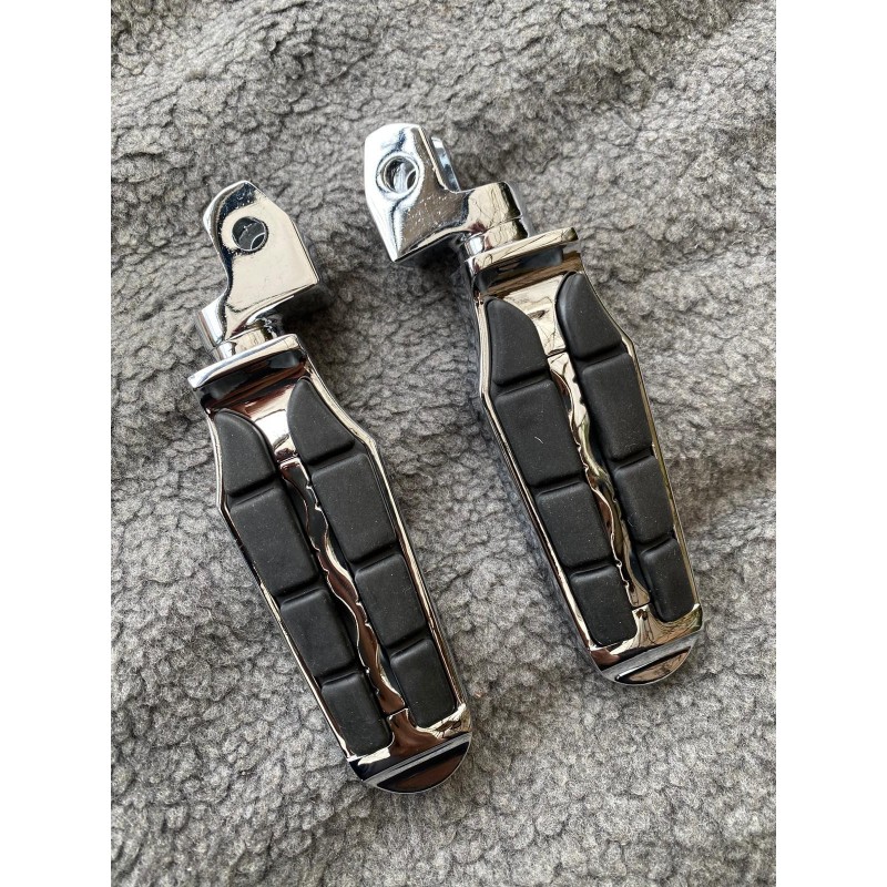 V-Star 1100 650 Custom Stryker V-Max Virago 750 Bolt Yamaha Set 2 Bucati Scarite moto ‎MT216-045+PA006CR  Pilot 190,00 lei 16...