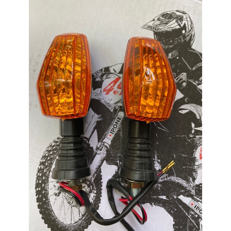 Suzuki Semnalizare Cu Bec Pentru Carena D4D4T  GSXR600/750 1997-2000 90,00 lei 90,00 lei 75,63 lei 75,63 lei