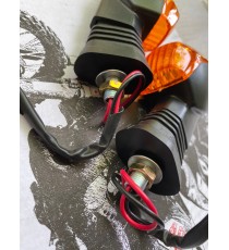 Suzuki Semnalizare Cu Bec Pentru Carena D4D4T  GSXR600/750 1997-2000 90,00 lei 90,00 lei 75,63 lei 75,63 lei