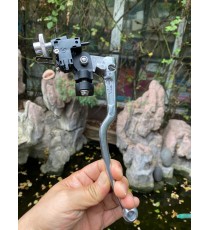 Maneta Ambreiaj cu prindere ghidon Senzor Contact Dedicat Pentru Yamaha Honda 5ZAB  Maneta Cu Prindere Ghidon 245,00 lei 245,...