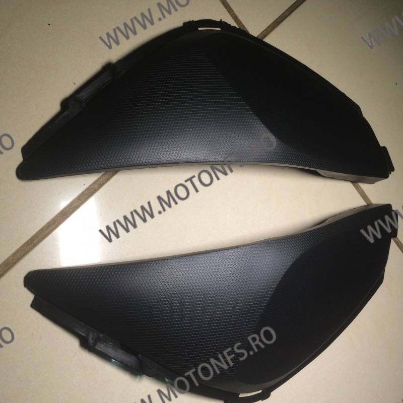 CBR1000RR 2008 2009 2010 2011 Carena Plastic Laterala Honda 7ZLM6  CBR1000RR 2008-2011 160,00 lei 160,00 lei 134,45 lei 134,4...