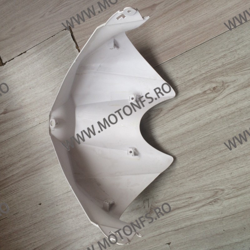 R1 2004 2005 2006 J4QHX J4QHX  Carene Rezervor 160,00 lei 160,00 lei 134,45 lei 134,45 lei